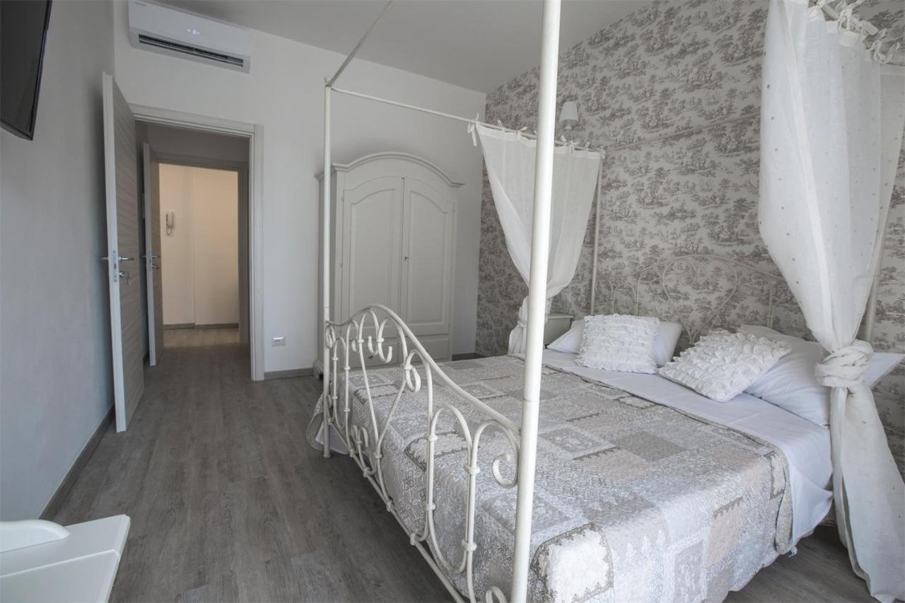 Bed and Breakfast Lilly Chic Monza Exterior foto